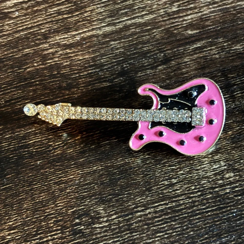 Pink Electric Guitar Brooch Rhinestone Enamel Rock Star Pin Gold Tone Accessory